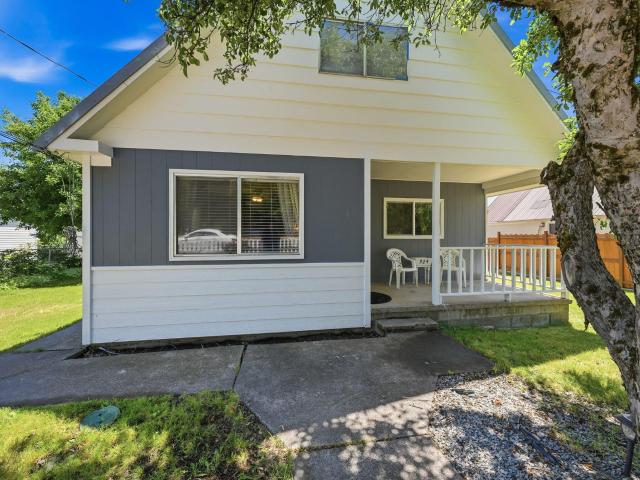 House for sale in Mccloud, California