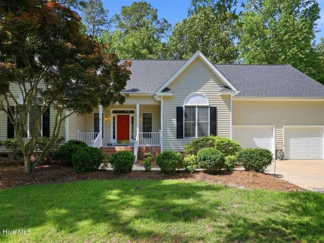 House for sale in Chocowinity, North Carolina
