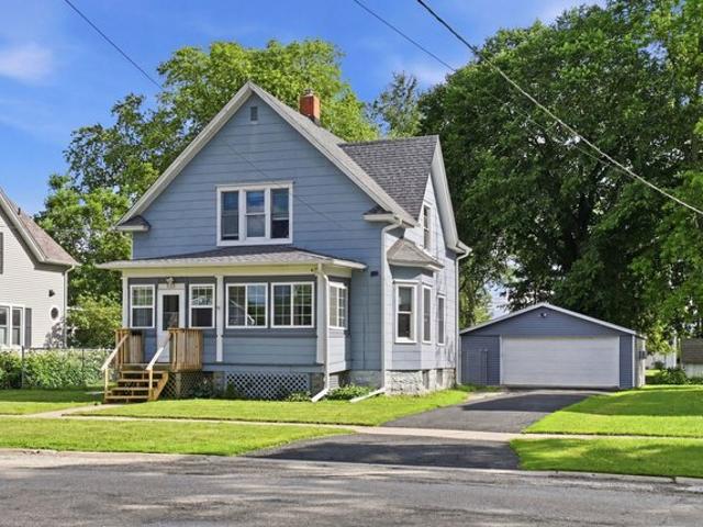 House for sale in Dekalb, Illinois