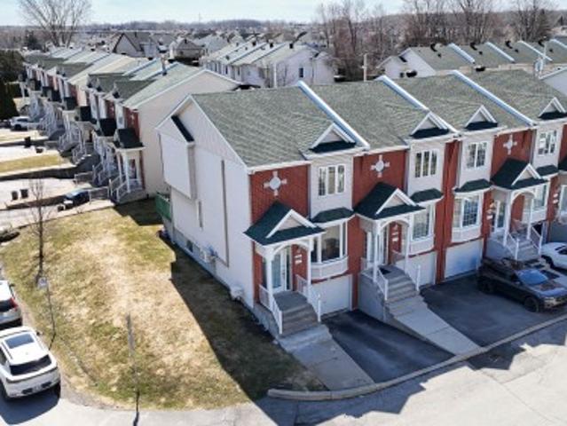 House for sale in Fabreville, Quebec