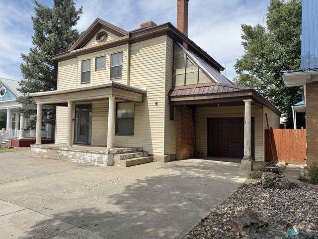 House for sale in New Mexico