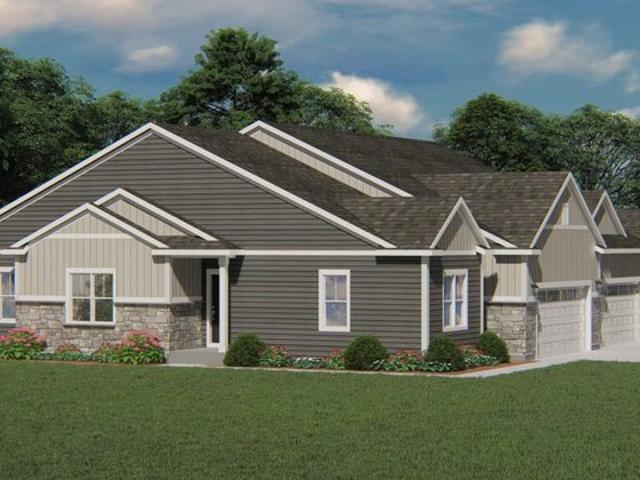 Condo for sale in Oconomowoc, Wisconsin