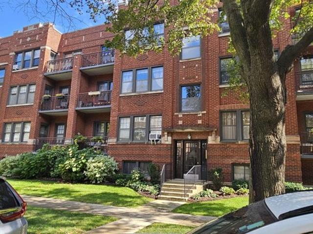 Condo for sale in Oak Park, Illinois