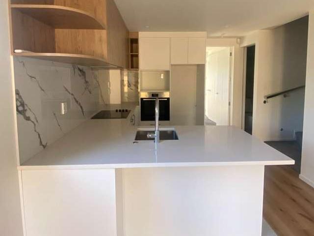 Townhouse for rent in Pakuranga, Auckland