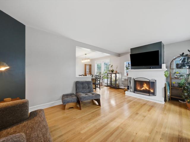 House for sale in Evergreen Park, Cook County