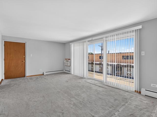 Condo for sale in La Grange, Illinois