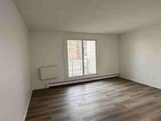 Apartment for rent in East St. Paul, Manitoba