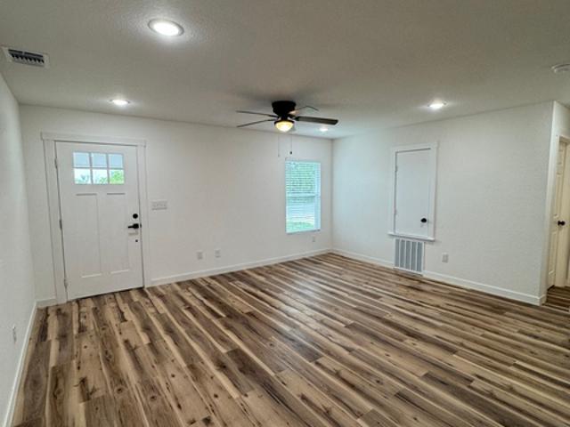 House for sale in Poteet, Texas
