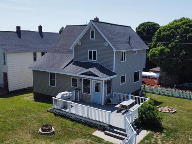 House for sale in Houghton, Michigan