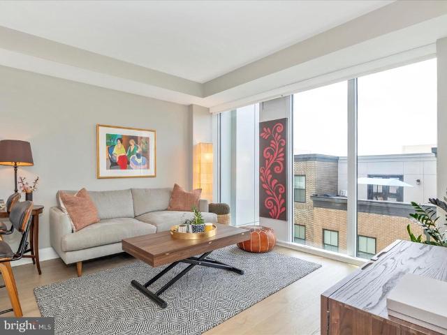 Condo for sale in Alexandria