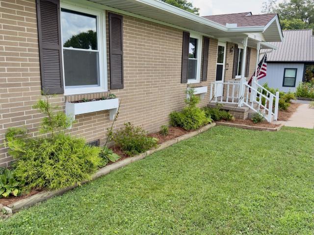 House for sale in Woodbury, Middle Tennessee