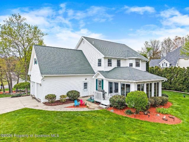 House for sale in Moscow, Pennsylvania