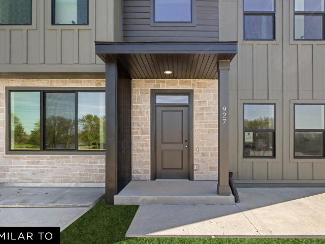 Condo for sale in Norwalk, Iowa