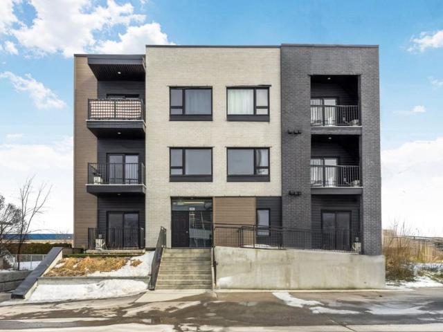 Apartment for rent in Les Moulins, Quebec