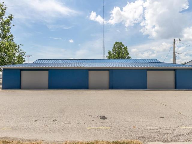 Commercial for sale in Shelbyville, Shelby County