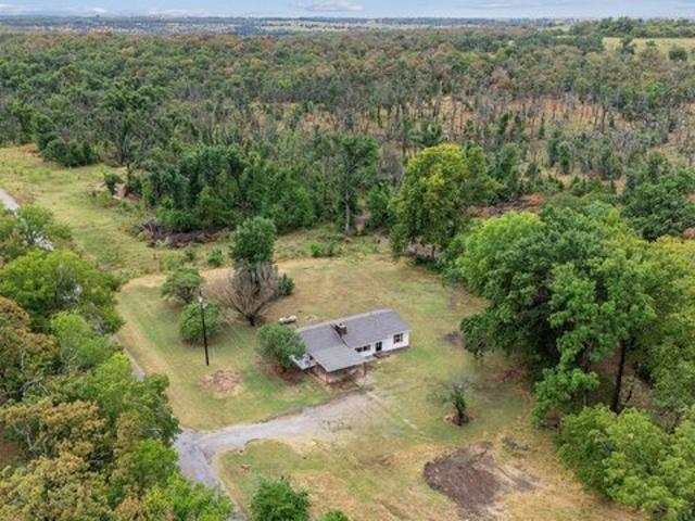 Farm for sale in Pawhuska;𐓄𐓘𐓢𐓶𐓮𐓤𐓘, Osage County