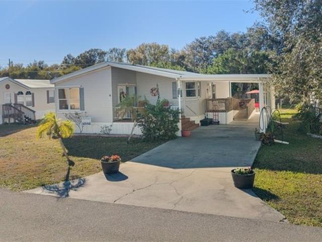 House for sale in Moore Haven, Florida