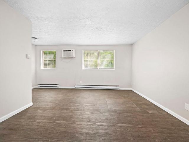 Apartment for rent in Roselawn, Ohio