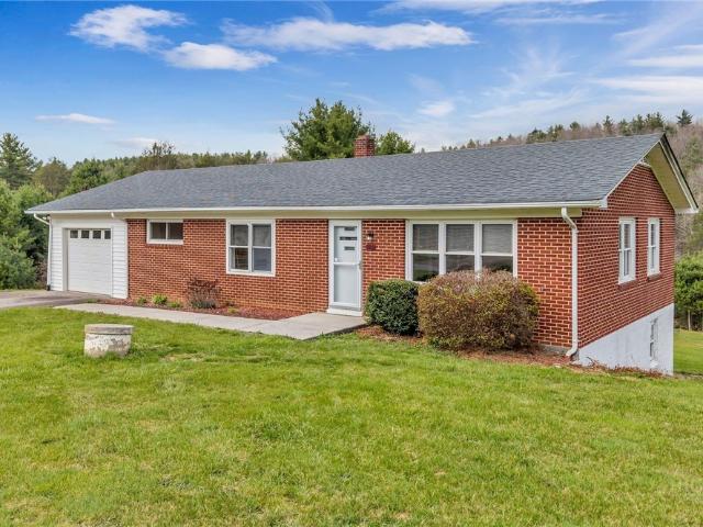 House for sale in West Jefferson, North Carolina