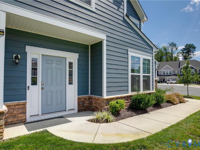 Townhouse for sale in Virginia