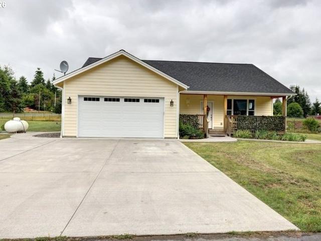 House for sale in Oregonia