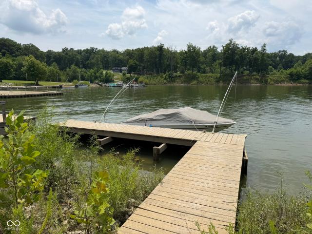 House for sale in Bloomingdale, Indiana