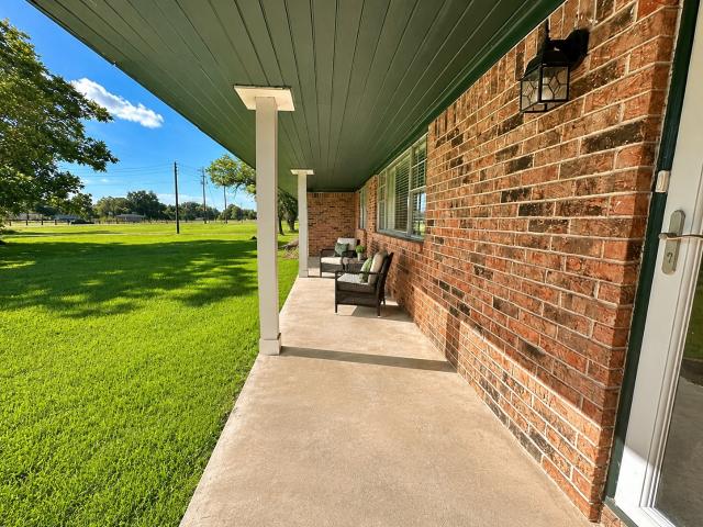 House for sale in Boling, Texas