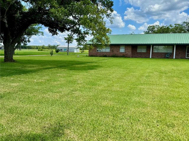 Farm for sale in Boling, Texas