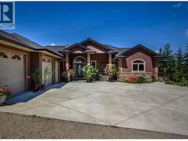 House for sale in Vernon, British Columbia