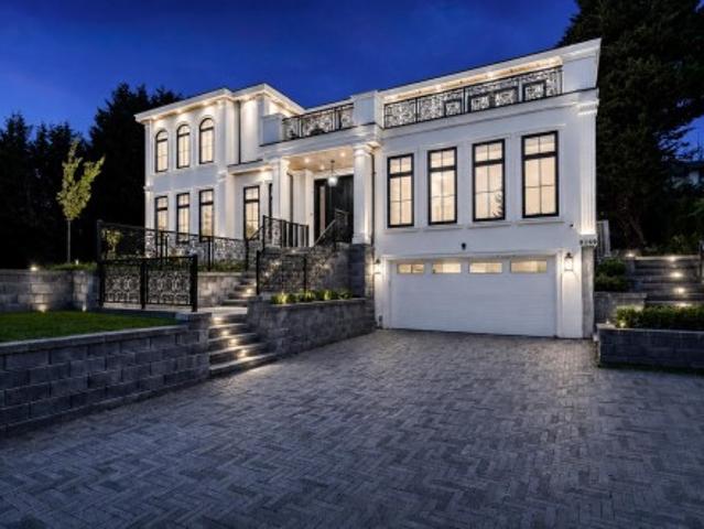 House for sale in Surrey, British Columbia