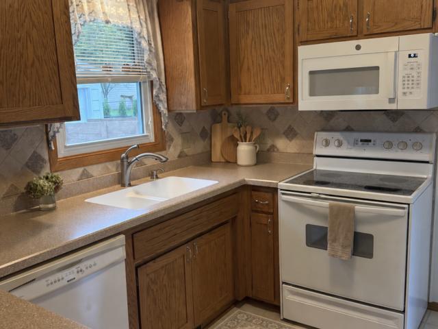 House for sale in Meadow Park, Rochester