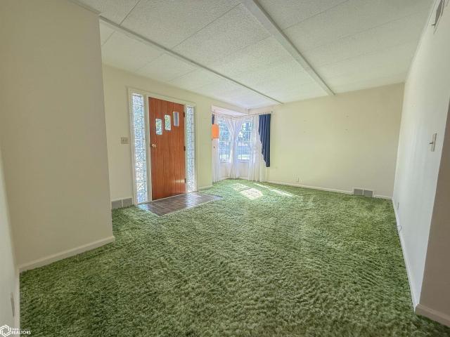 House for sale in Hampton, Iowa
