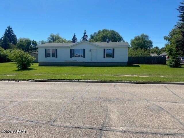 House for sale in Cando, North Dakota