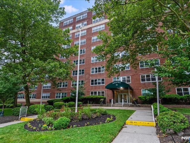 House for sale in Glen Ridge, New Jersey