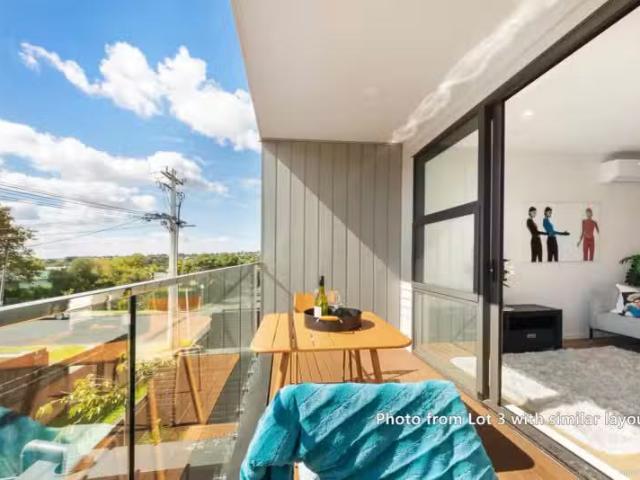 House for sale in Oratia, Oroua County