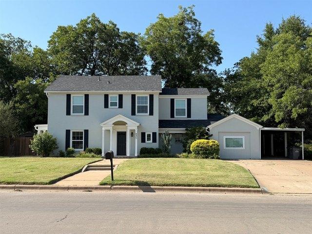 House for sale in De Young, Texas