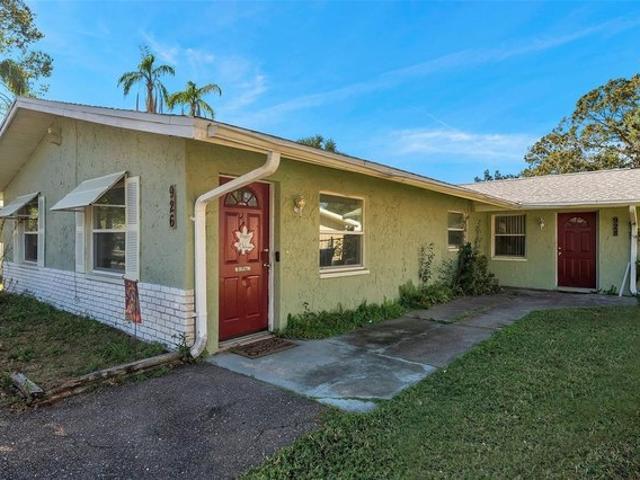 House for sale in Largo, Pinellas County