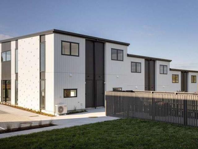 Townhouse for rent in Bay Of Plenty