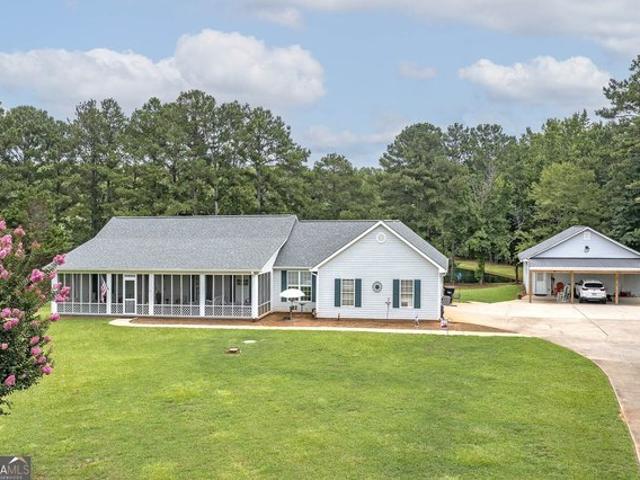 House for sale in Milner, Georgia