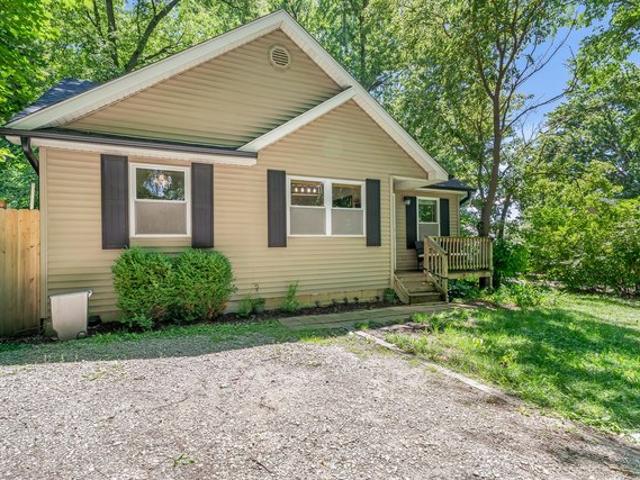 House for sale in New Lenox, Illinois