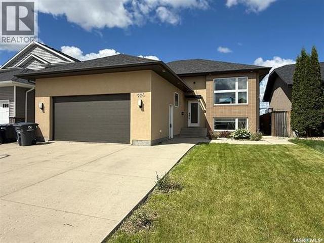 House for sale in Saskatoon, Saskatchewan