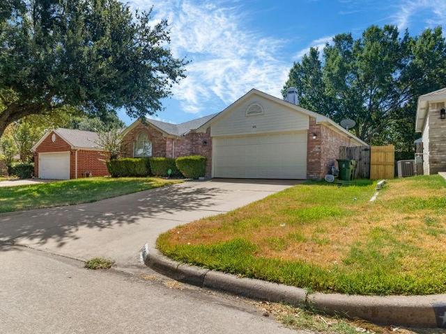 House for sale in Arlington, Texas