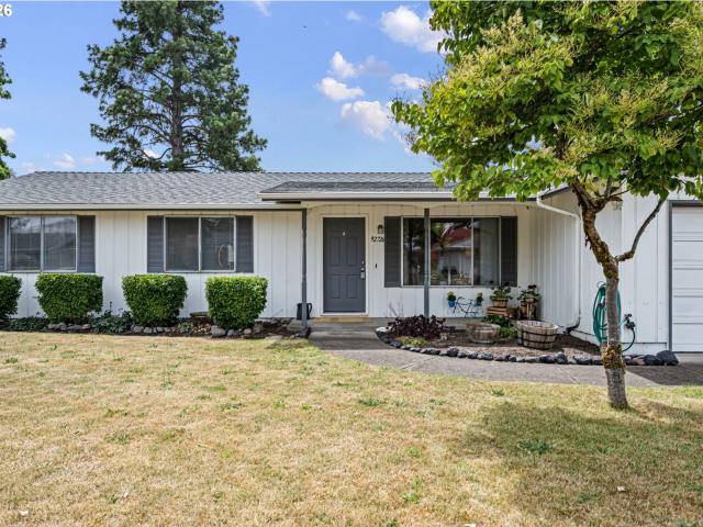 House for sale in Oregonia
