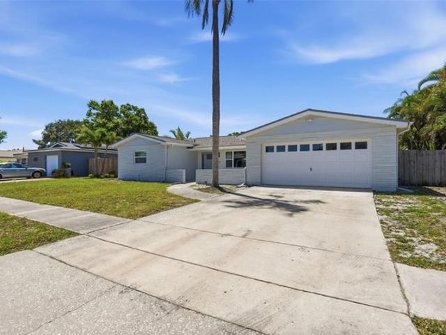 House for sale in Seminole, Florida