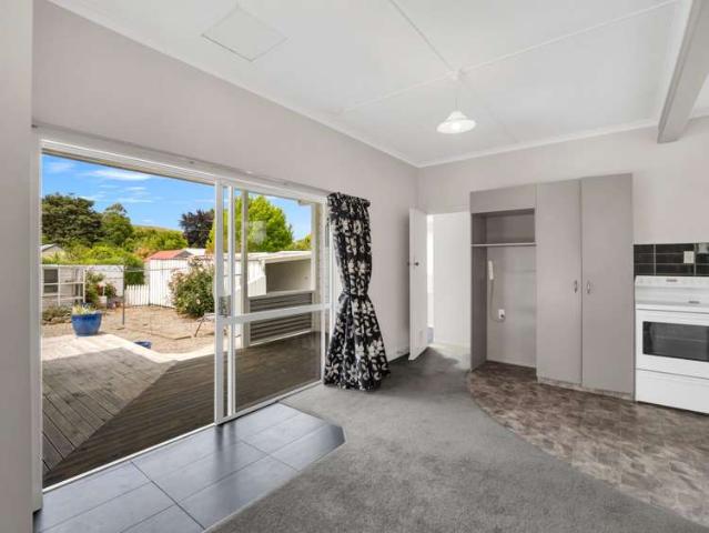 House for sale in Otakou