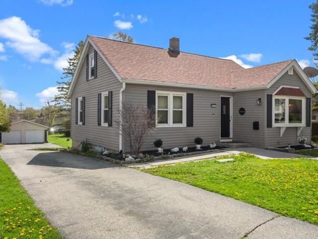 House for sale in Lake Geneva, Wisconsin