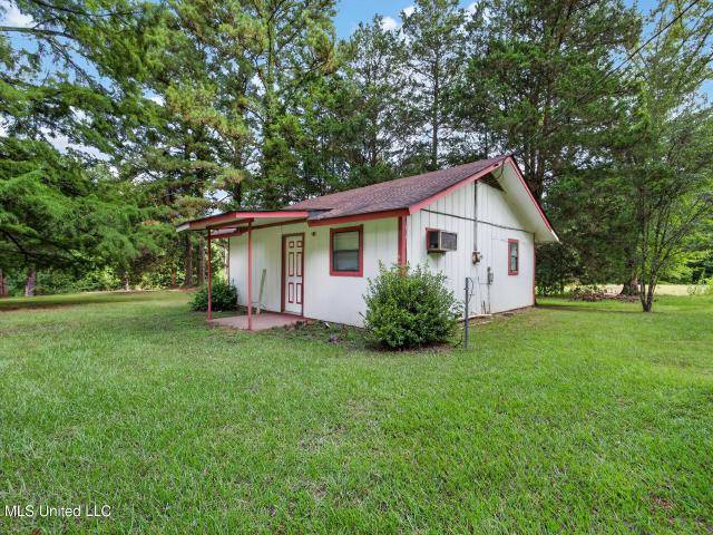House for sale in Newhebron, Mississippi