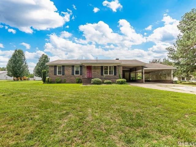 House for sale in Littleton, North Carolina