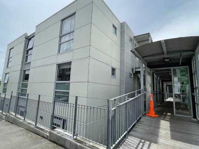 Apartment for rent in Mount Cook, Wellington