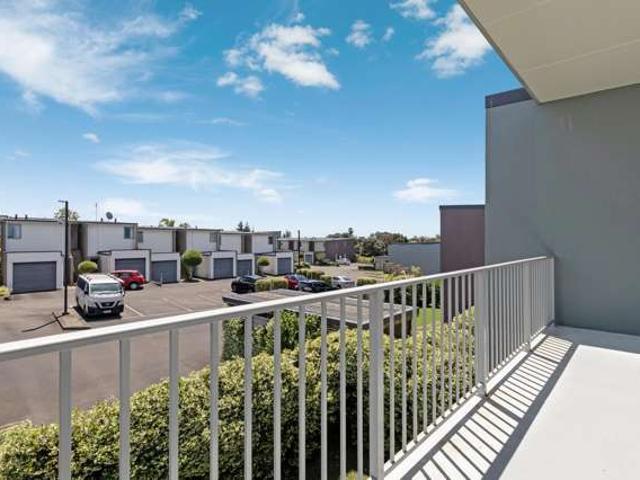Apartment for sale in Howick